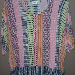 💲5/$25💲Cato Ladies Blouse Size 22/24W